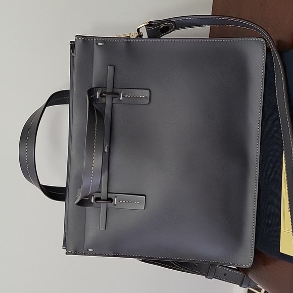 Dooney & Bourke, Madalene, Alto Italian Leather Crossbody, Dark Grey - Picture 3 of 16